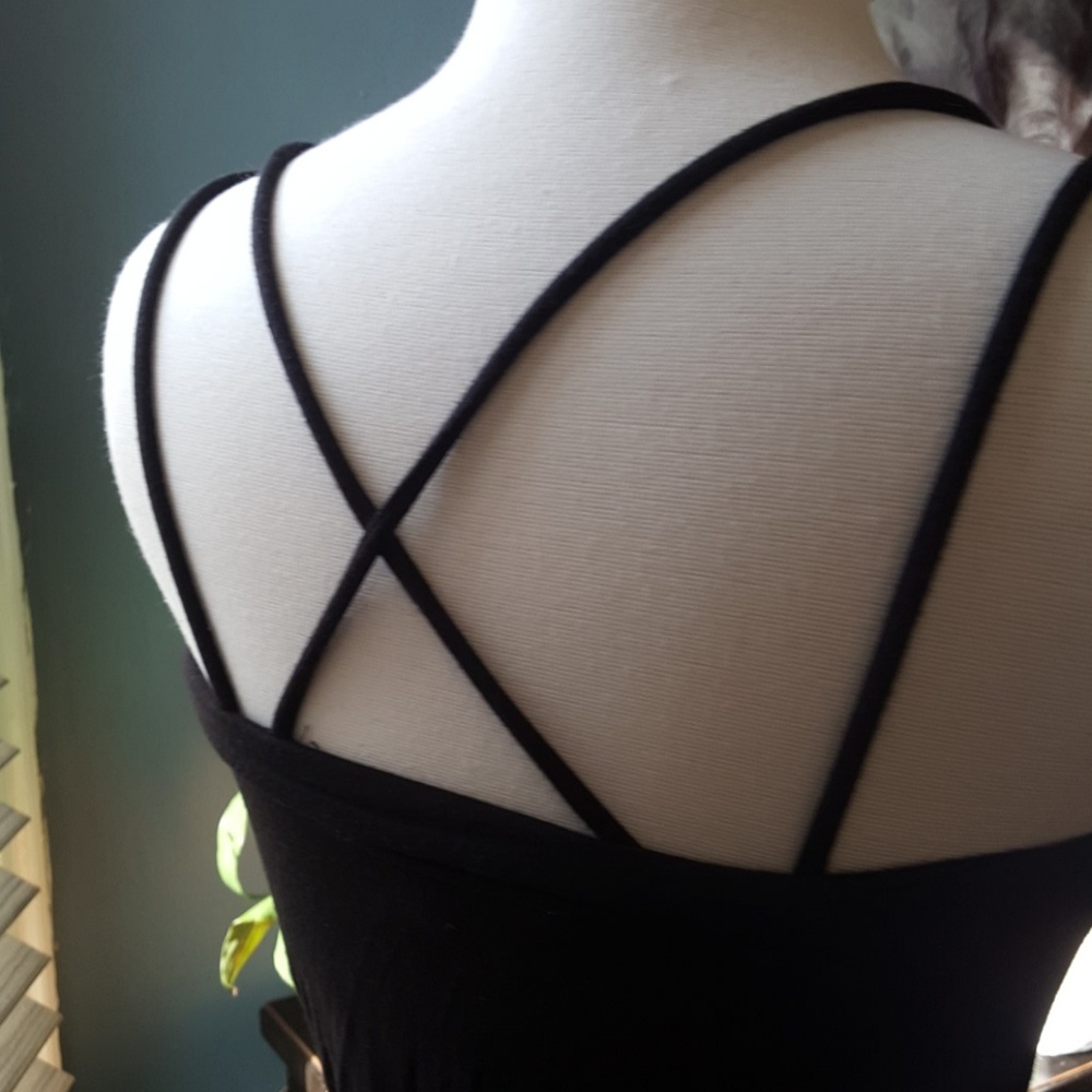 Dress - Picture 3 of 3